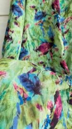 LUSH - Image 2